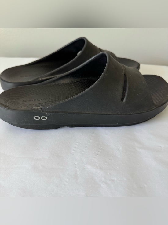 OOFOS Size 12 Men’s Black Slides Sandals main image 6